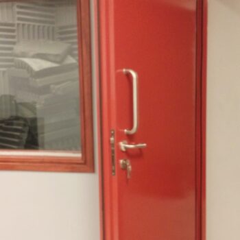 Puerta Acustica Metalica